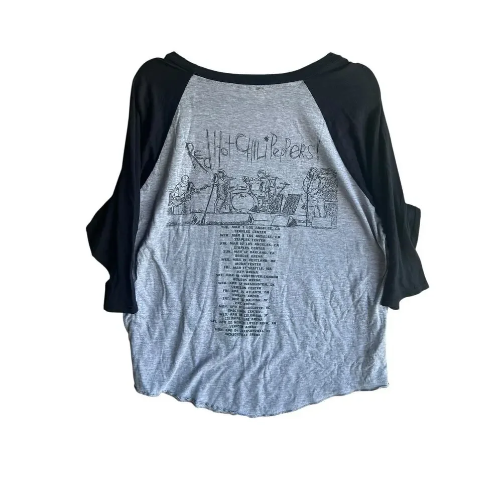Rare Made In USA Red Hot Chili Peppers World Tour 2017 Concert Raglan Size L - Picture 3 of 4